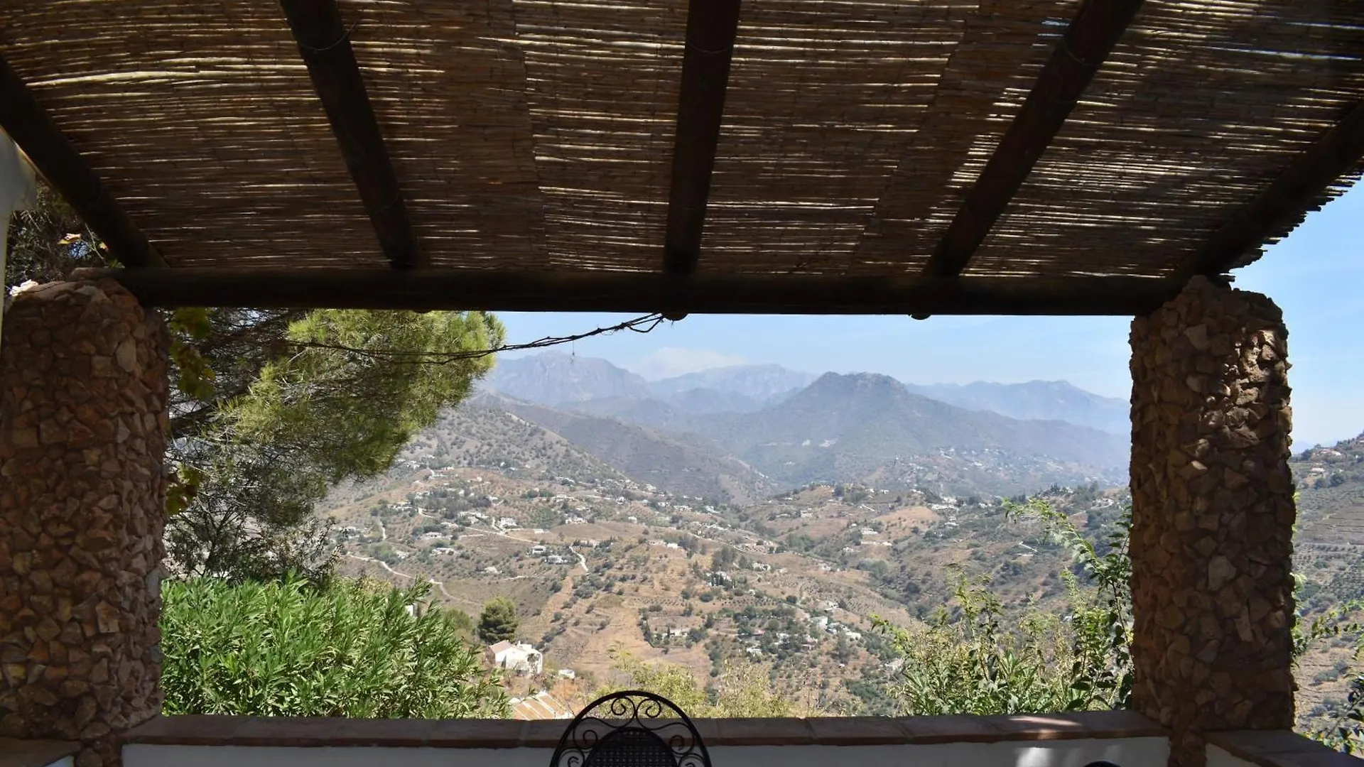 Finca Carrulo Mit Privatem Pool Cómpeta Сasa de vacaciones